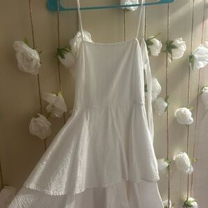 HALARA White Layered Dress